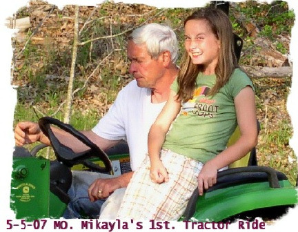 mikaytrac07.jpg